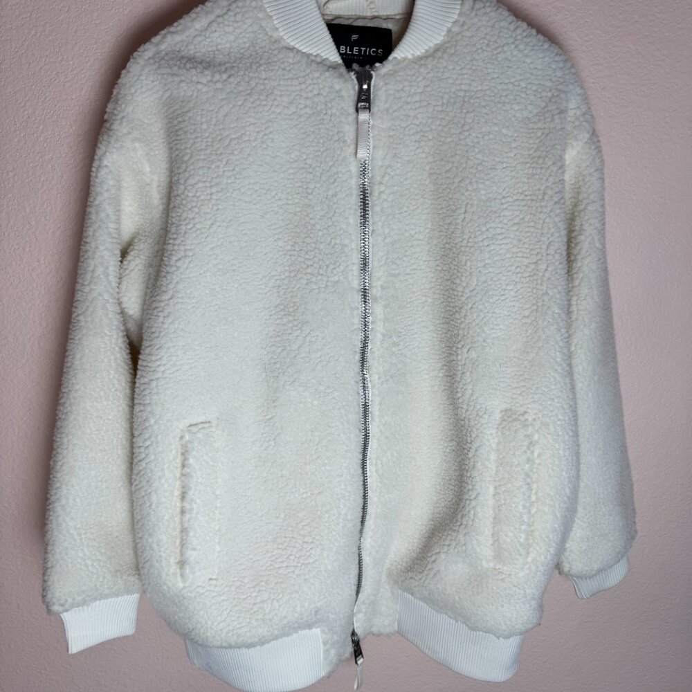 Teddy Oversized Bomber Jacket Size: S Nwot - image 4